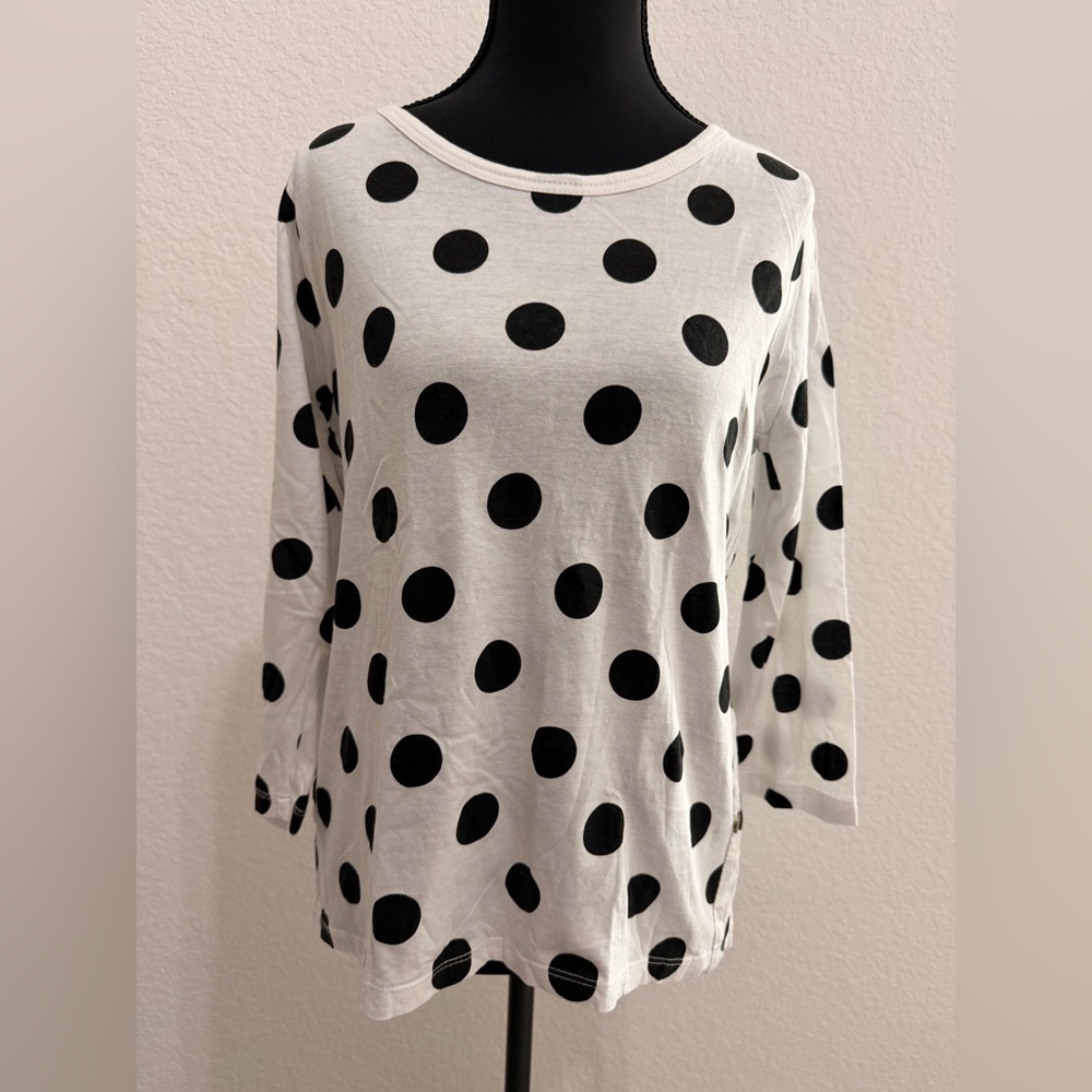 (Sfera) Black & White Polka Dot Long Sleeve Top | Gold Button Detail